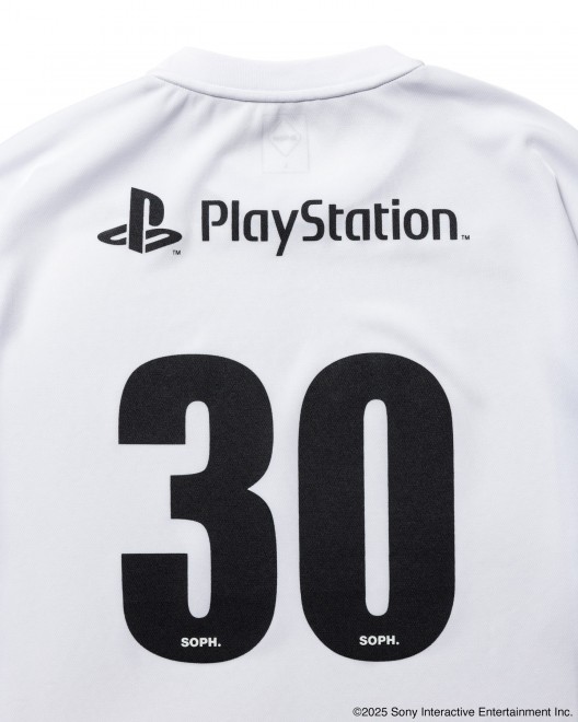 YOASOBI, PlayStation, and SOPH.’s F.C.Real Bristol unveil collaborative jersey inspired by PlayStation 5, marking the release of “PLAYERS” and PlayStation’s 30th anniversary.